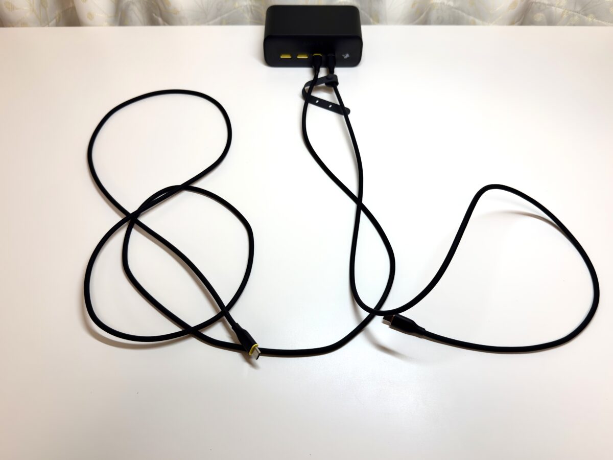 デスクで今まで使用してきた充電器