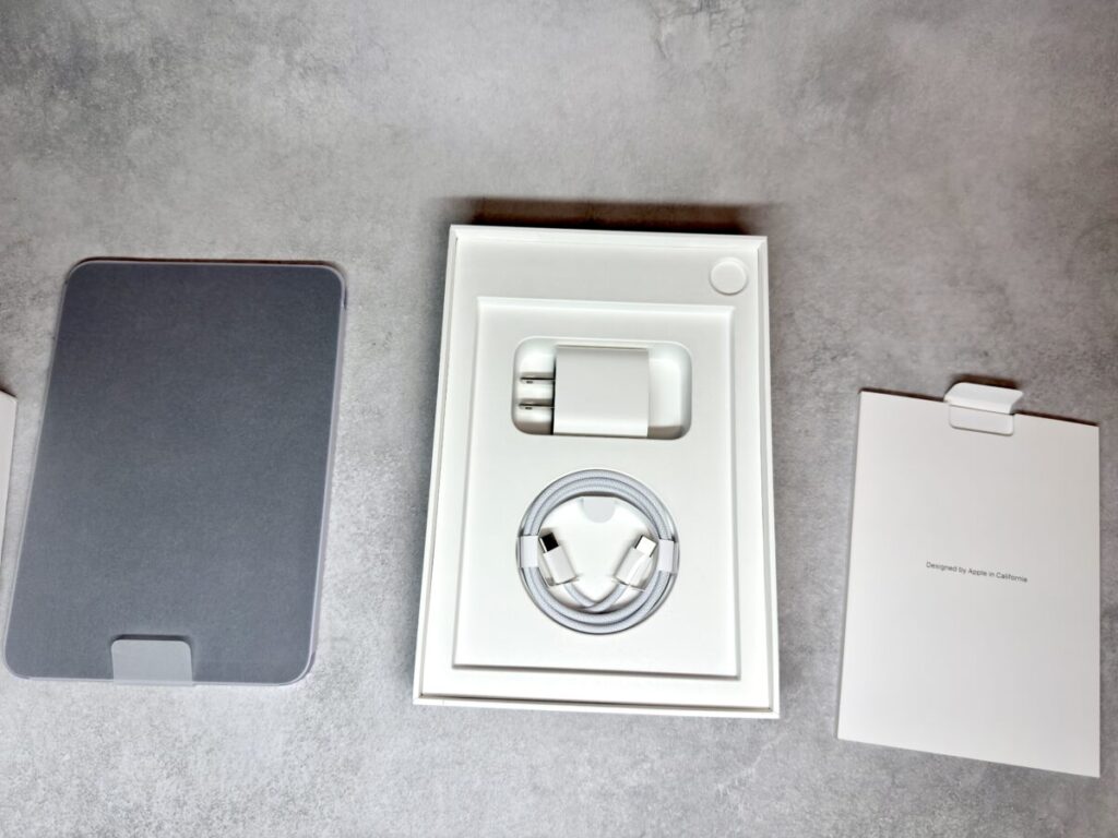 iPad mini内容物